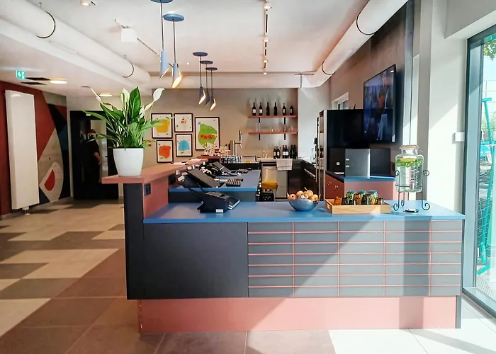 Hotel The Niu Clink Hamburgo